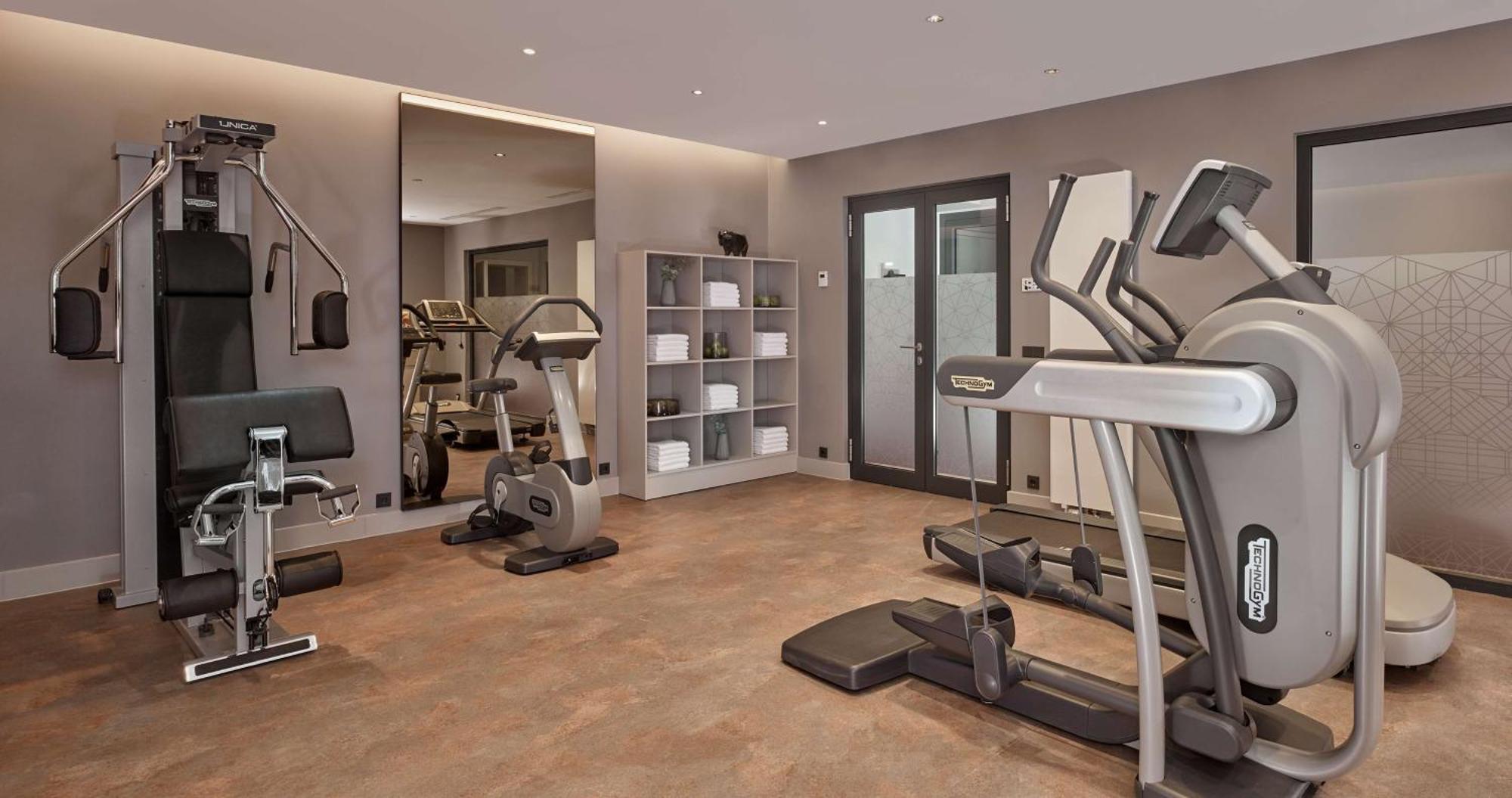 Hotel Park Plaza 4*