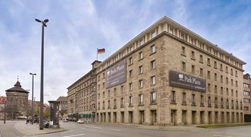 Park Plaza 4*